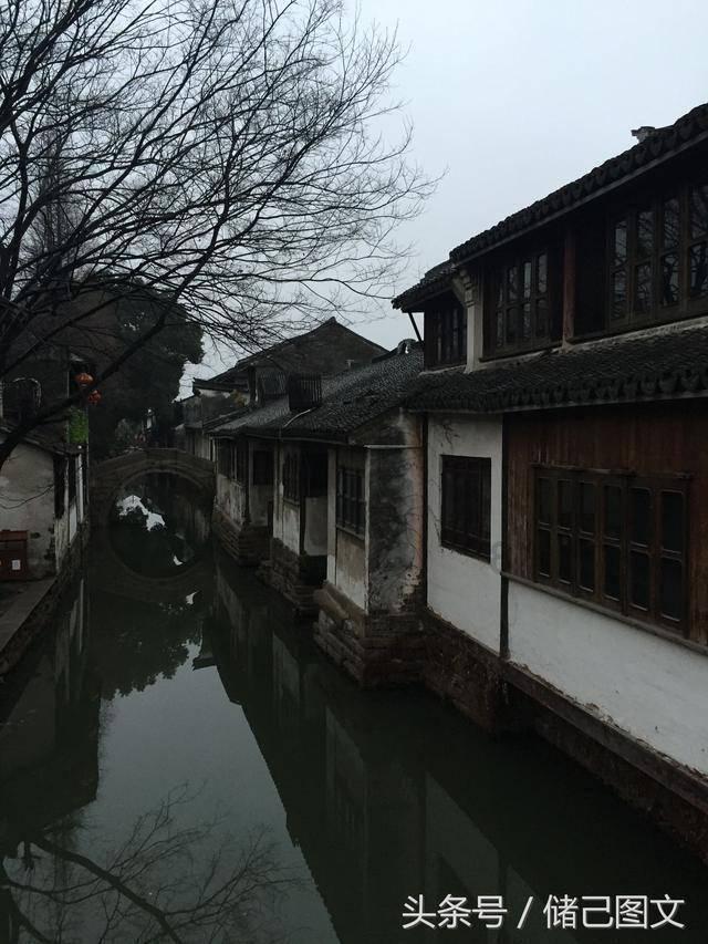 缺少疏散楼梯 烟台2家公共娱乐场所被查封